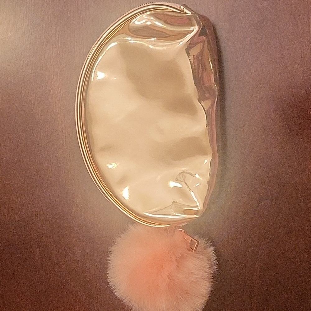 Makeup pouch new - Picture 2 of 3
